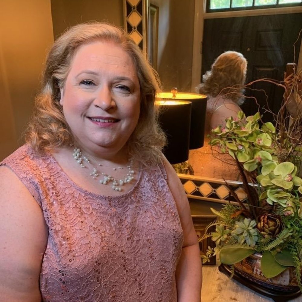 Meet your Posher, Carolyn